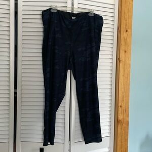 Maurice’s 3X navy blue black camo leggings
